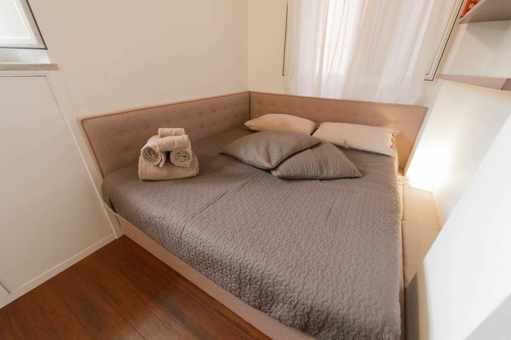 Panieri - Trastevere Apartment Рим Екстериор снимка